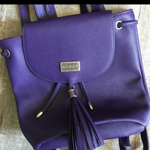 Monat Backpack - Picture 2 of 5